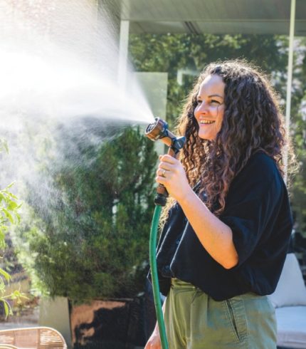 Holman BioGrip™ 8× Function Spray Gun with Thumb Control, ergonomic and versatile for garden and cleaning use
